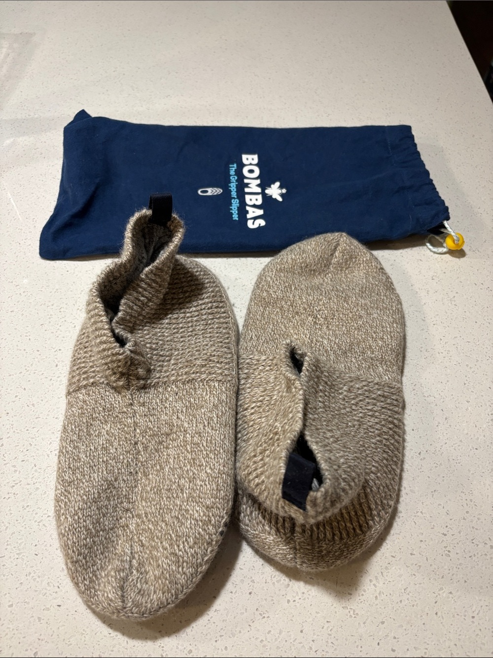 Bombas Men's/Unisex Tan Knit Slipper Socks